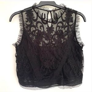 Zara Lace Crop Top - Medium